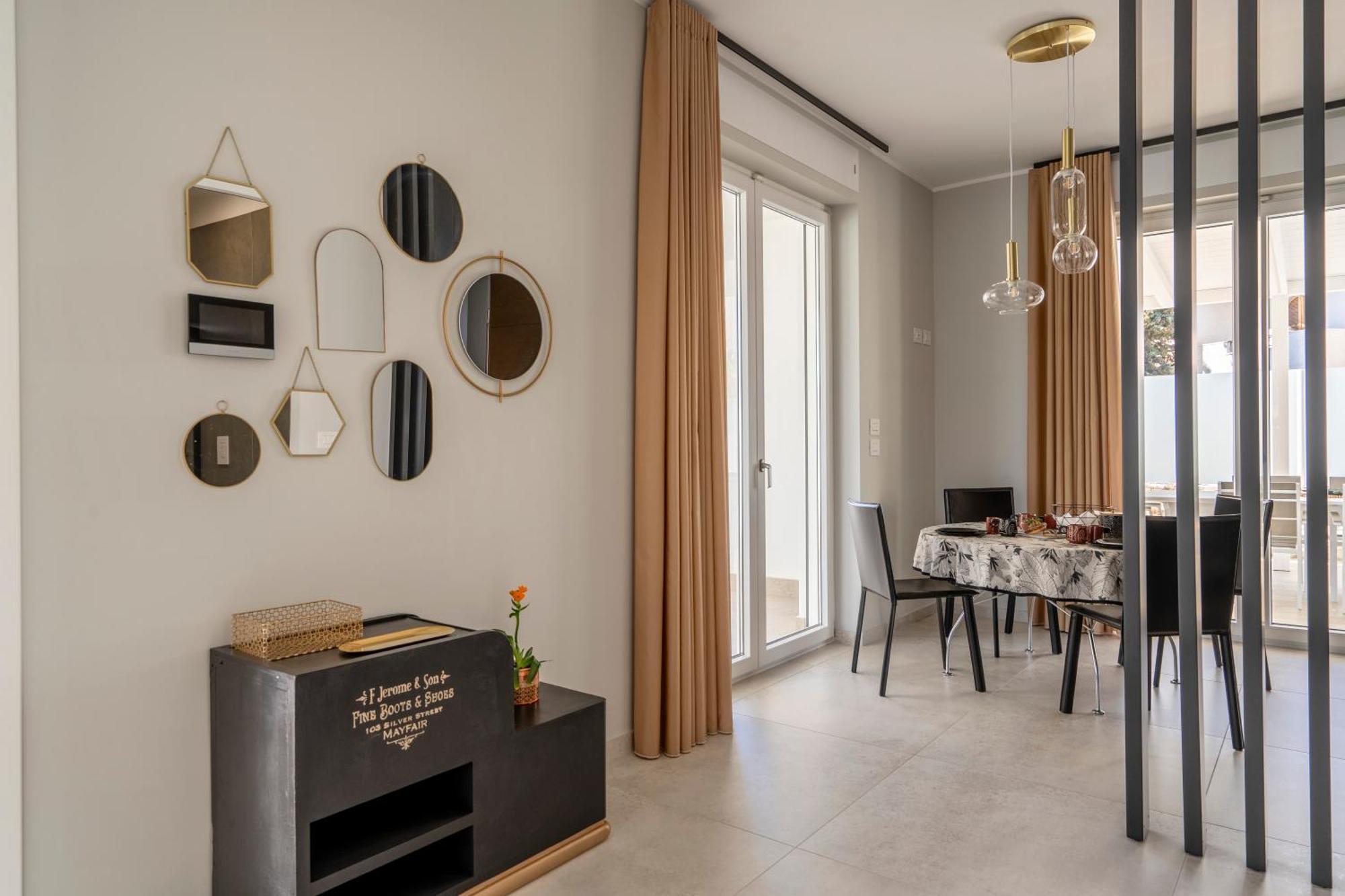Villa Musa - Your Exclusive Stay In Bari Exteriör bild
