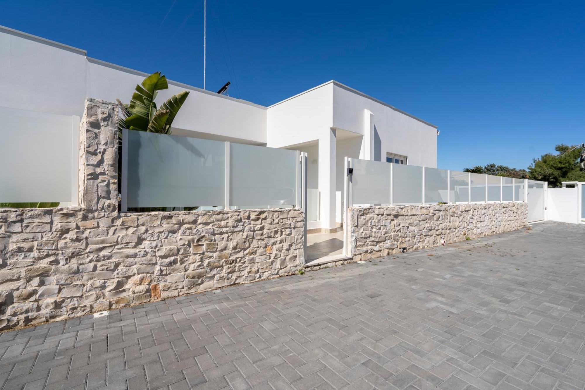 Villa Musa - Your Exclusive Stay In Bari Exteriör bild